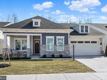 371 QUIET CREEK DRIVE, GETTYSBURG, PA 17325