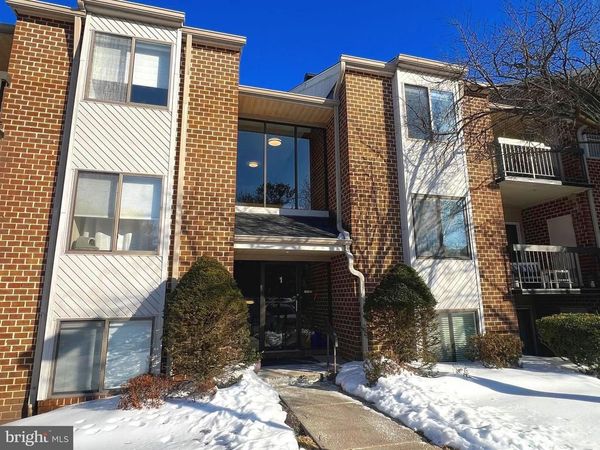 1 MULLINGAR COURT , Unit 102, LUTHERVILLE TIMONIUM, MD 21093