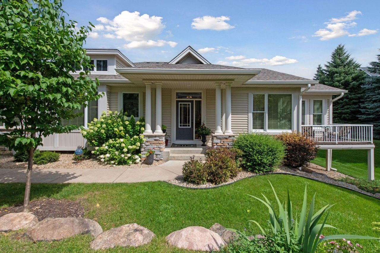 3834 Linden Drive E, Medina, MN 55340 Main Photo