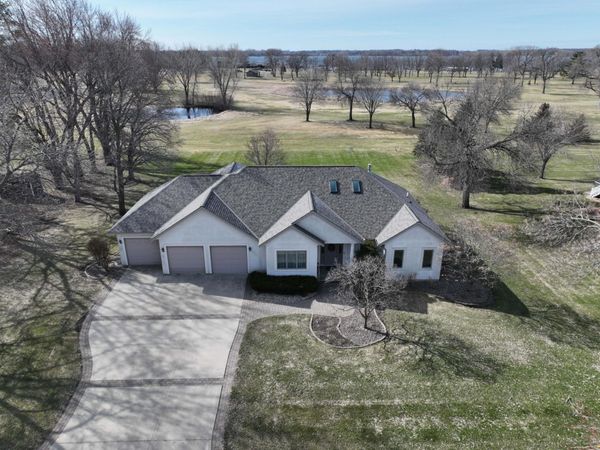 417 Golf Terrace, Litchfield, MN 55355