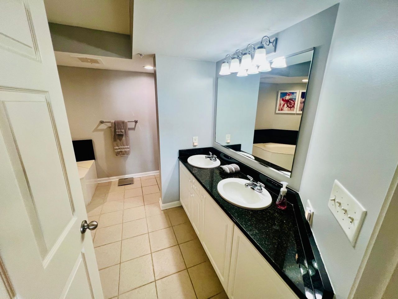 2151 Bridgeview Ct. Photo 15