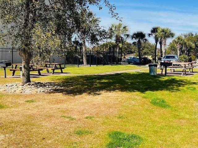 2151 Bridgeview Ct. Photo 24