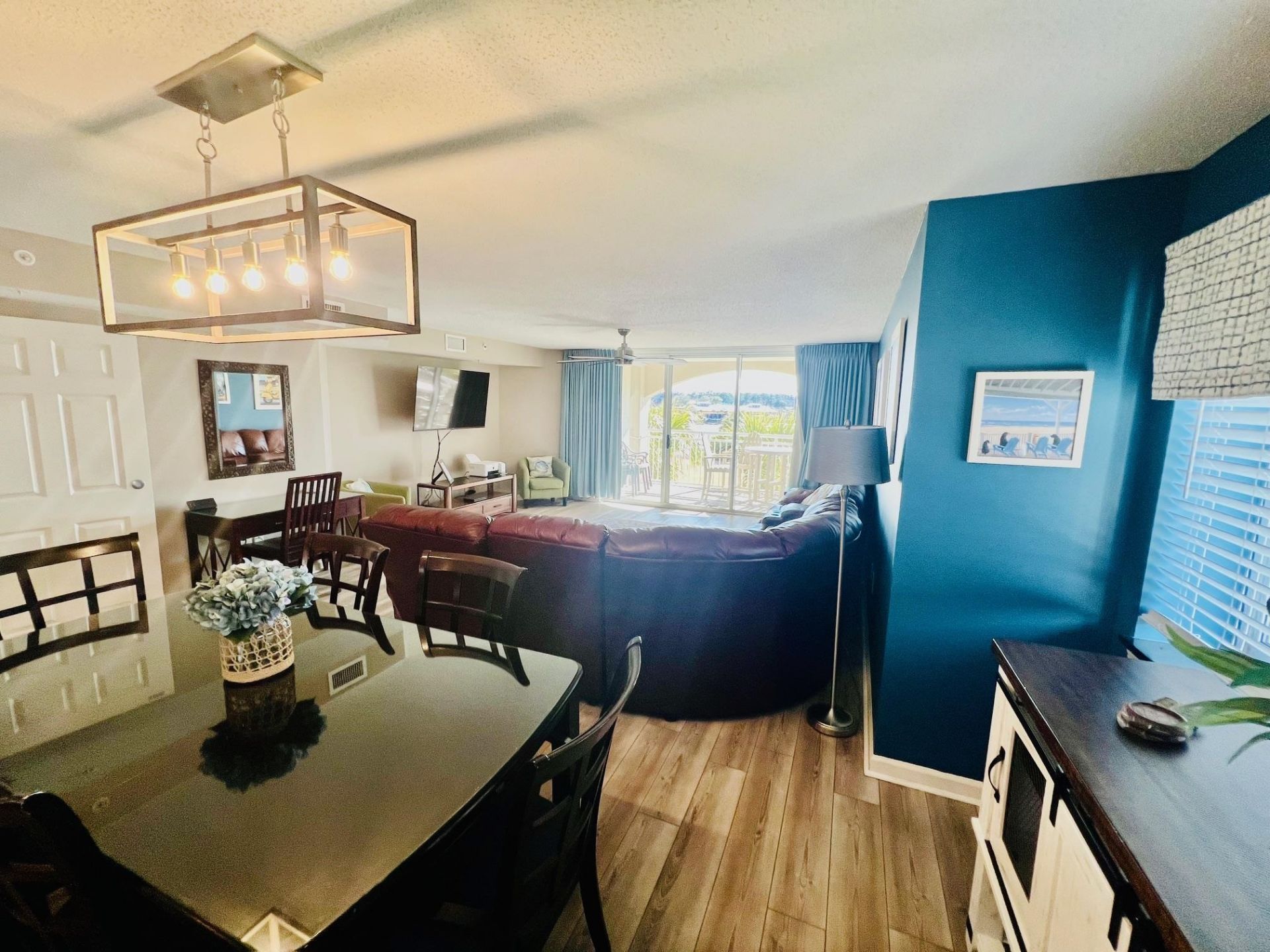 2151 Bridgeview Ct. Photo 9