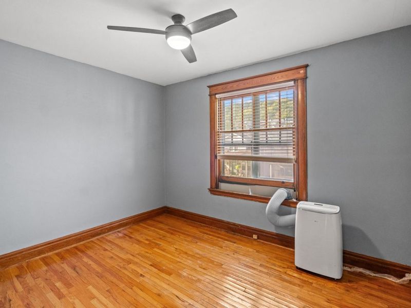 2010 Howell Street, Covington, KY 41014 Photo 21