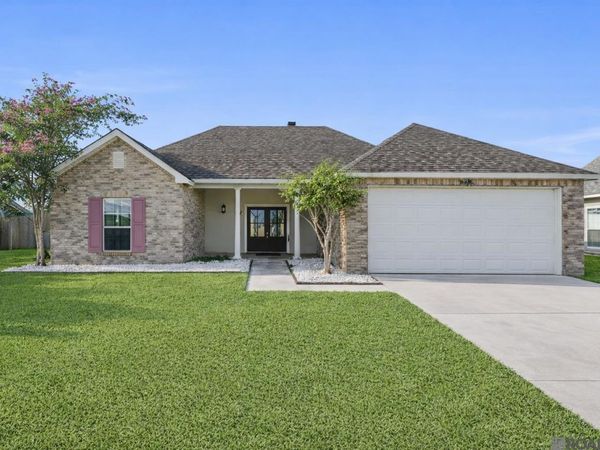 909 W Jeana Dr, Gonzales, LA 70737