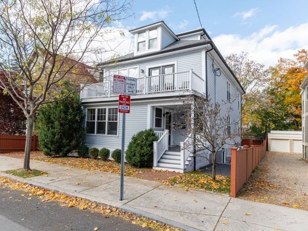 417 Walden St, Unit 417, Cambridge, MA 02138