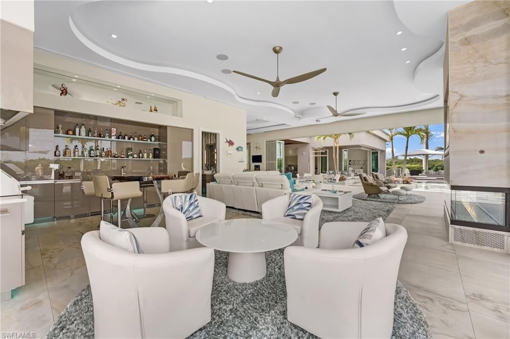 103 Montrose Dr, Fort Myers, FL 33919 Photo