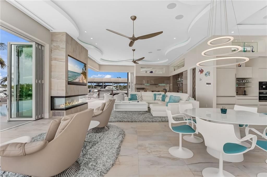 103 Montrose Dr, Fort Myers, FL 33919 Photo