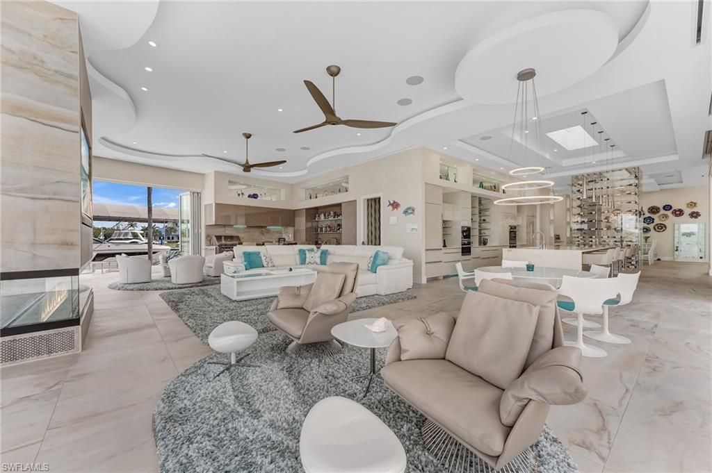 103 Montrose Dr, Fort Myers, FL 33919 Photo