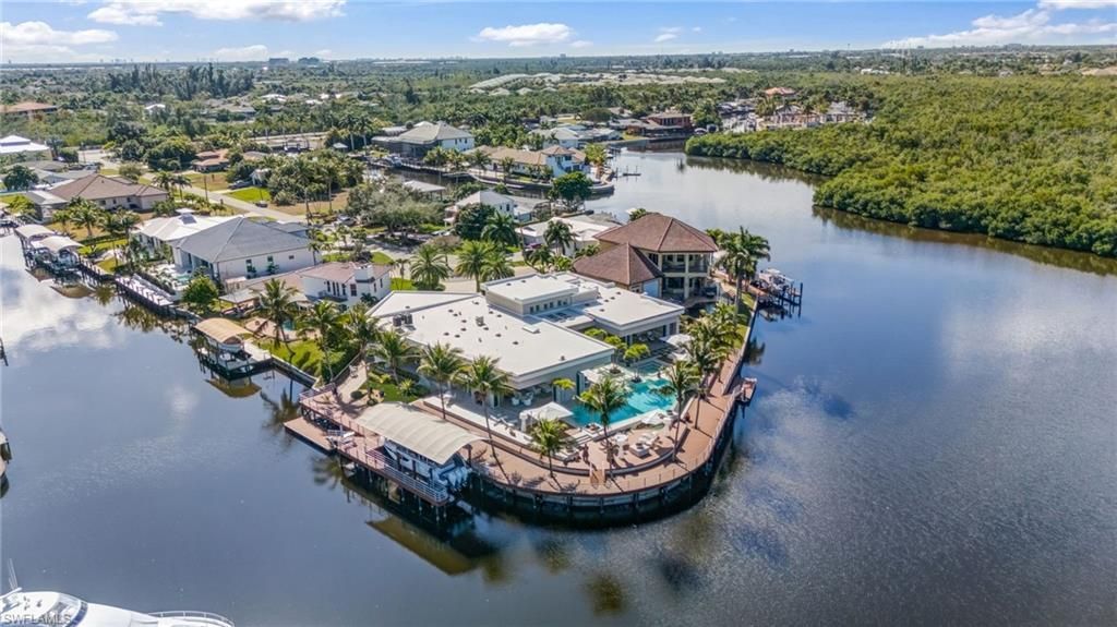 103 Montrose Dr, Fort Myers, FL 33919 Photo