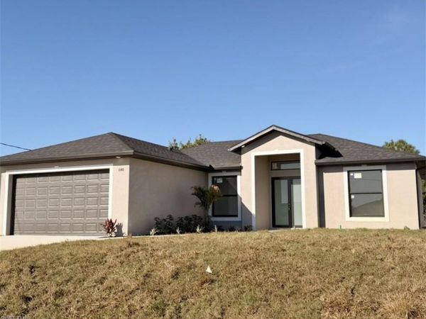3805 7th ST W, LEHIGH ACRES, FL 33971