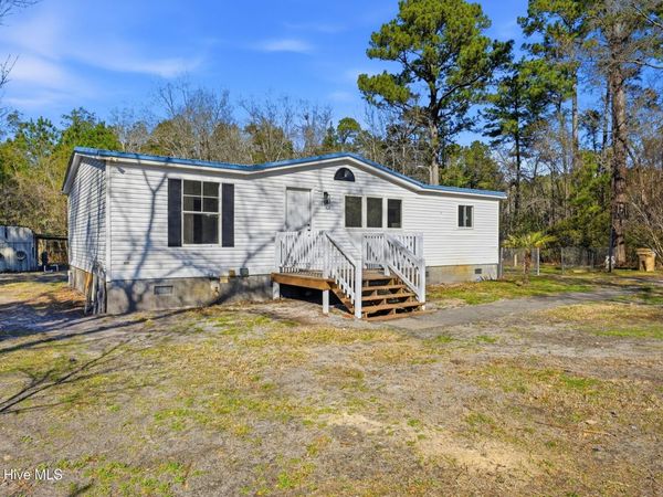5595 Shaw Highway, Rocky Point, NC 28457