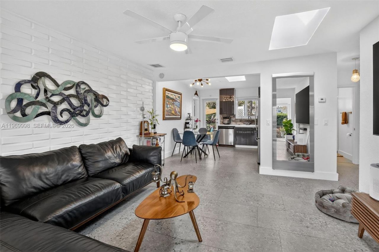 2245 Johnson St , Hollywood, FL 33020 Photo