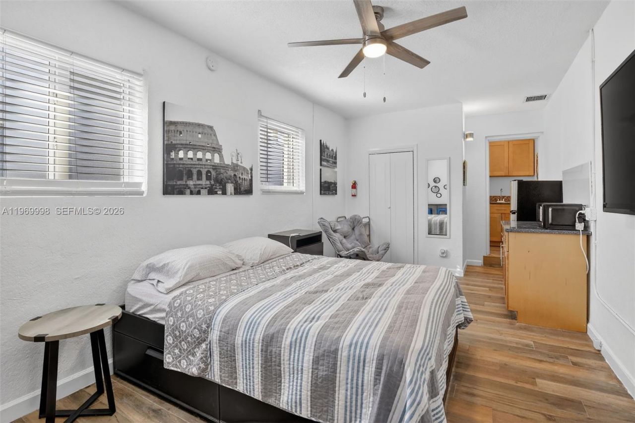 2245 Johnson St , Hollywood, FL 33020 Photo