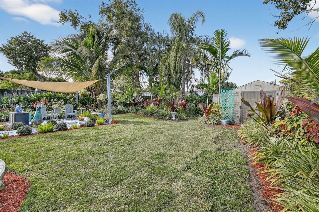 2245 Johnson St , Hollywood, FL 33020 Photo