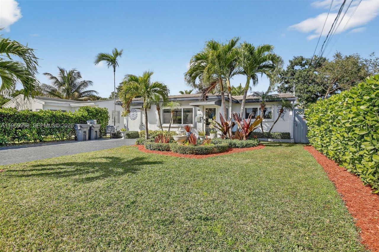 2245 Johnson St , Hollywood, FL 33020 Photo