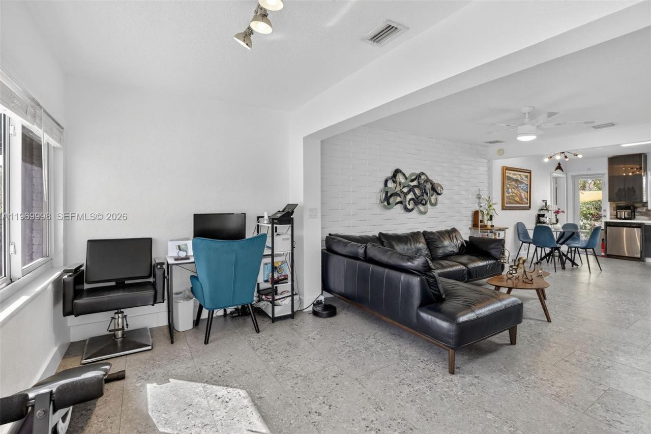 2245 Johnson St , Hollywood, FL 33020 Photo