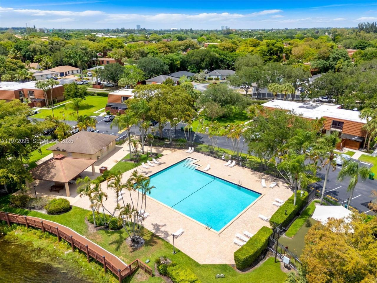 11903 SW 11th Ct , Davie, FL 33325 Photo