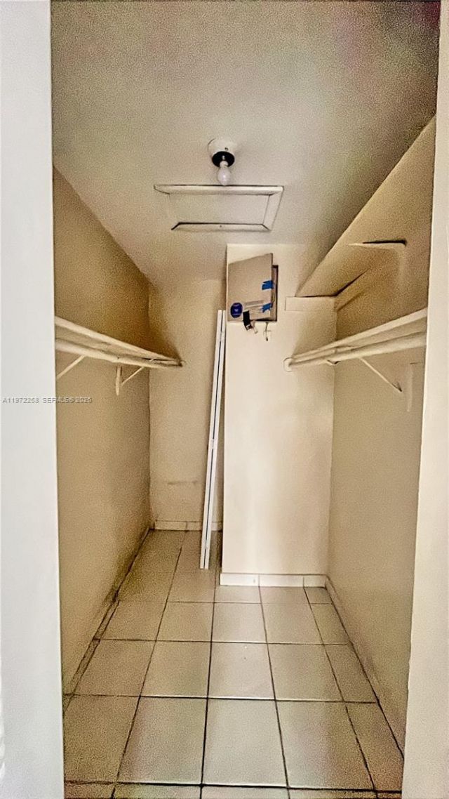 10900 NW 7th St, Unit 101, Miami, FL 33172 Photo