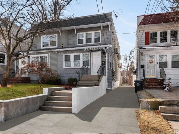 4316 249th Street , Little Neck, NY 11363