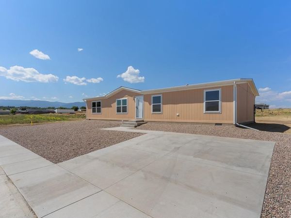 255 Arrowhead Dr, Florence, CO 81226