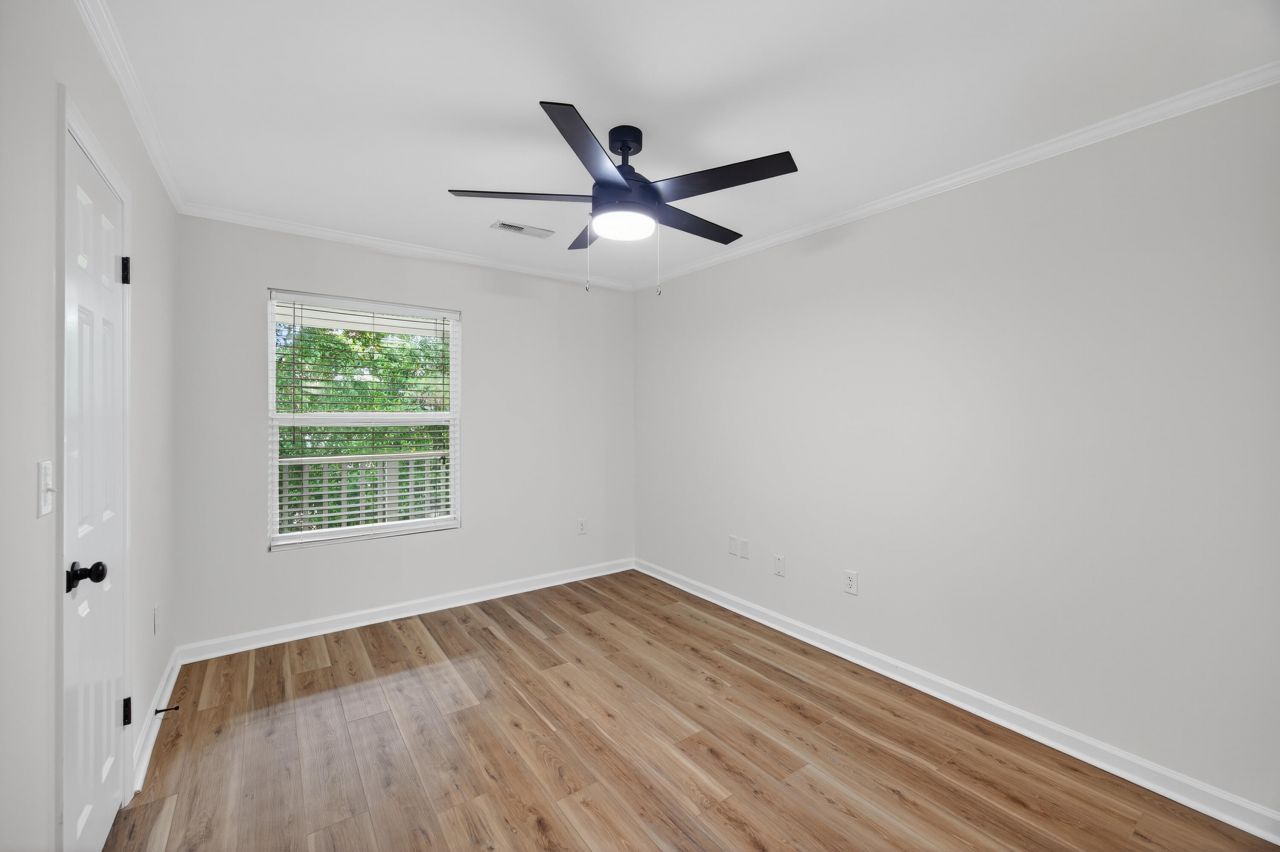 341 W Coleman Boulevard Photo 12