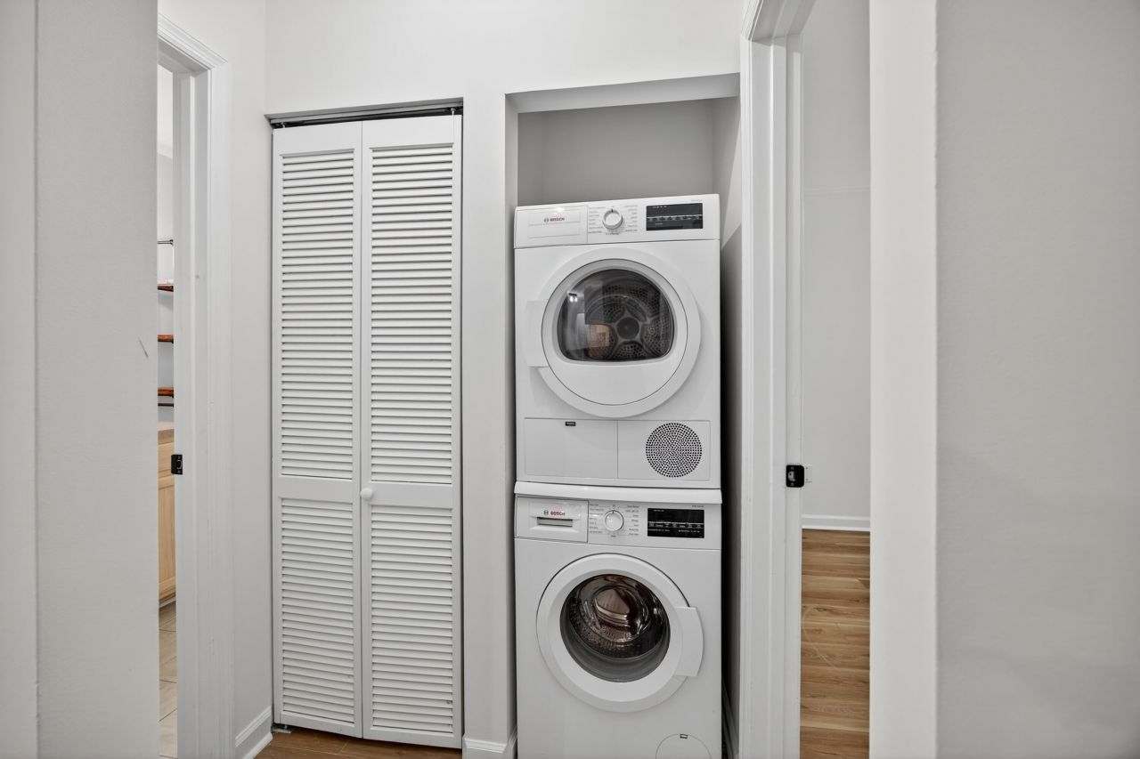 341 W Coleman Boulevard Photo 15