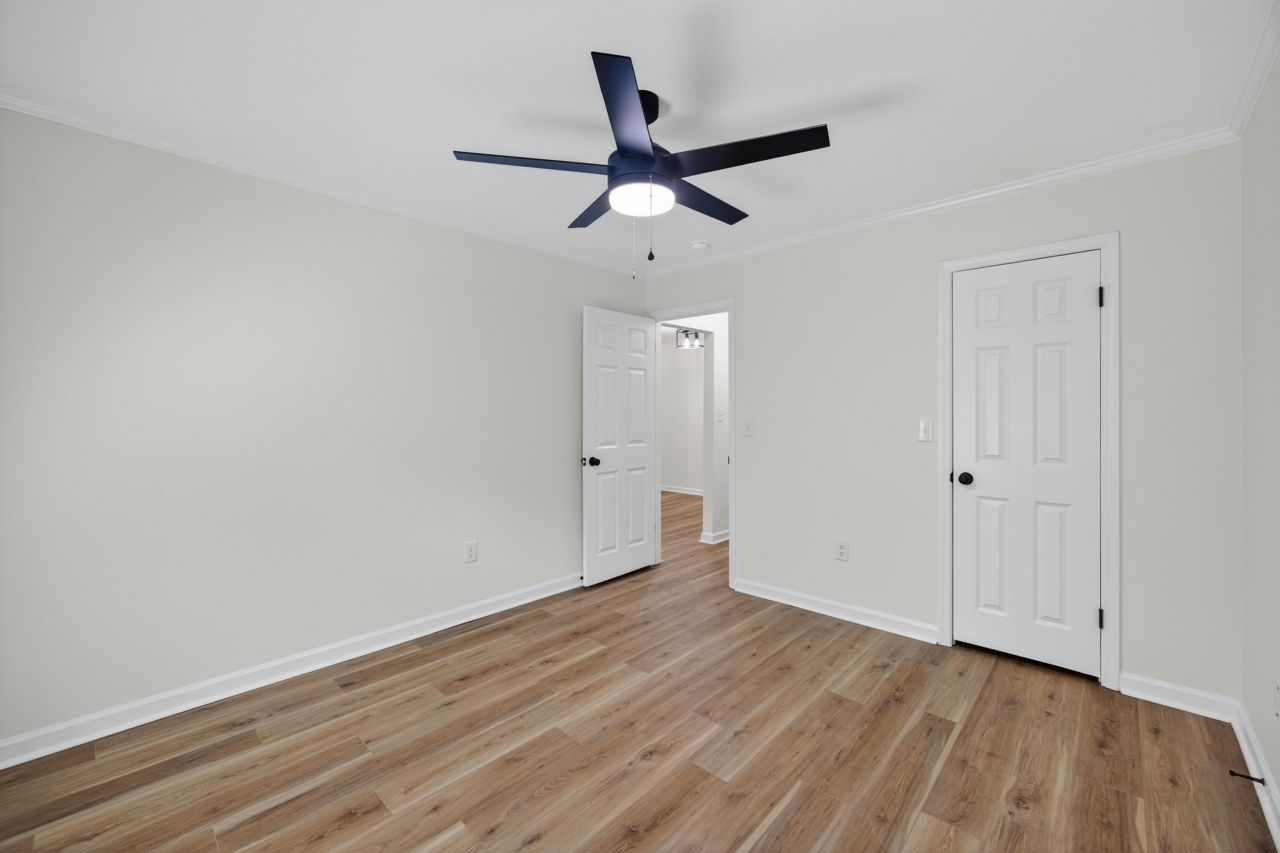 341 W Coleman Boulevard Photo 17