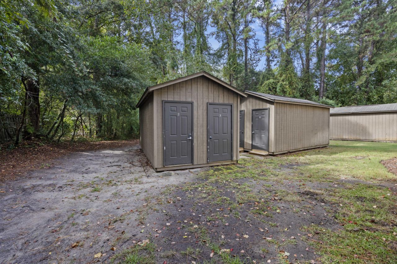 341 W Coleman Boulevard Photo 23