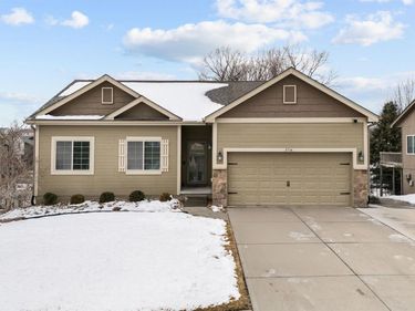 5714 S 190th Terrace, Omaha, NE 68135