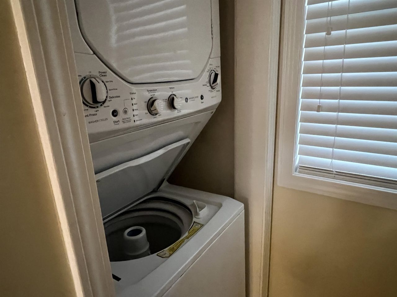 4622 Greenbriar Dr. Photo 7