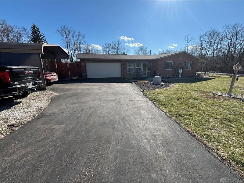 324 Crestway Road, Clayton, OH 45315 Photo 1