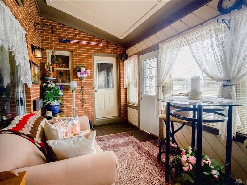 324 Crestway Road, Clayton, OH 45315 Photo 9