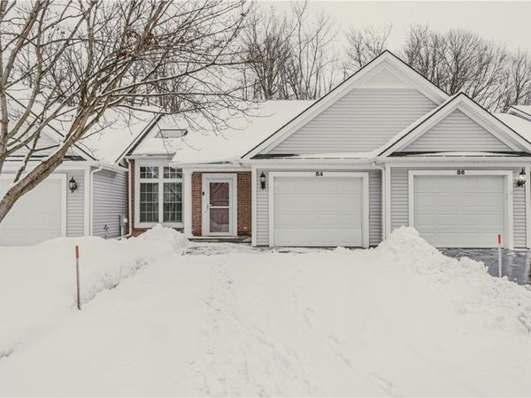 84 Amberwood Place, Rochester, NY 14626