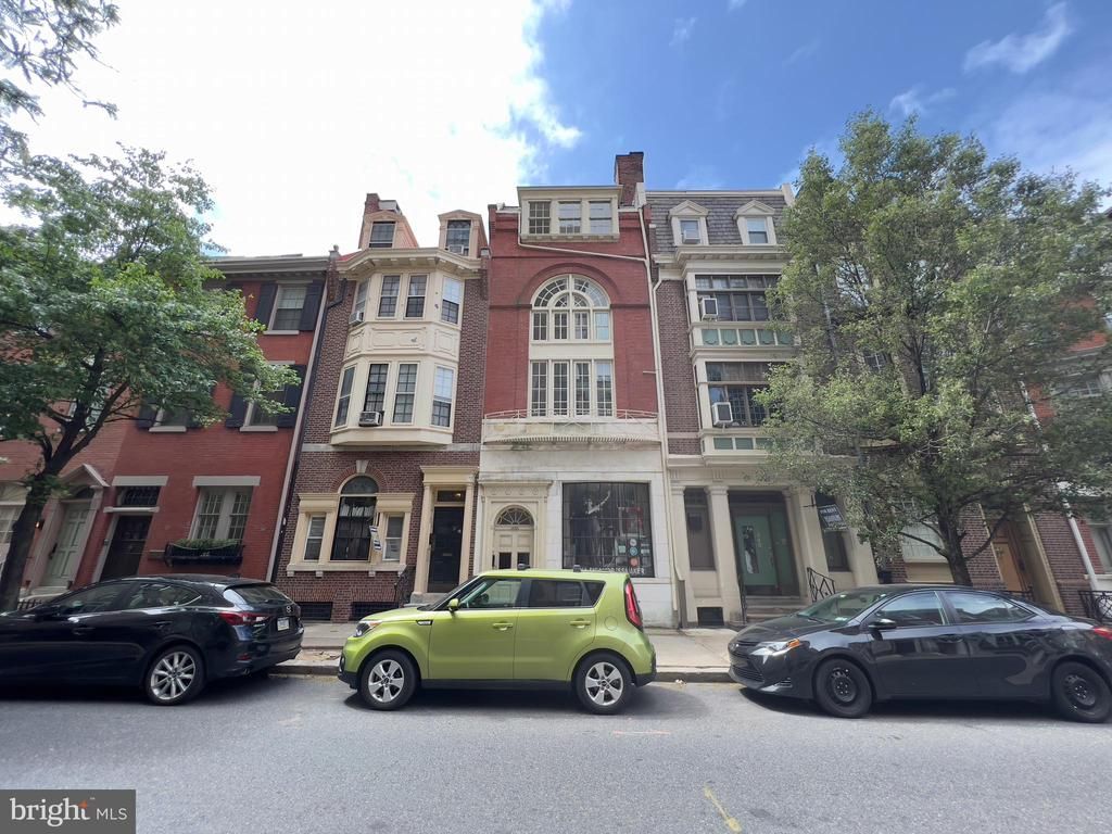 2038 Locust Street, Unit 3, Philadelphia, PA 19103 Main Photo