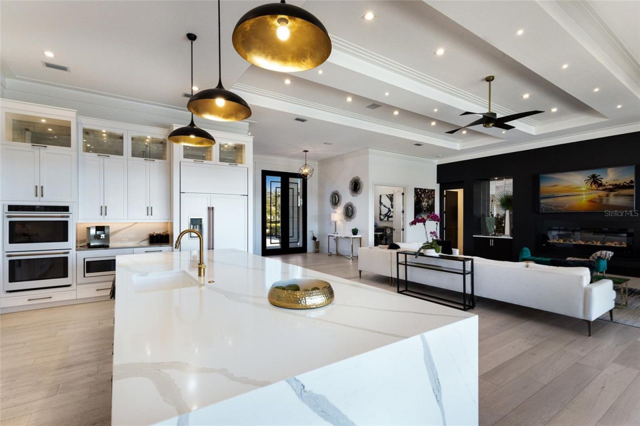 8428 Lindrick Lane, Bradenton, FL 34202 Photo