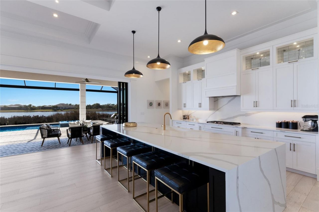 8428 Lindrick Lane, Bradenton, FL 34202 Photo