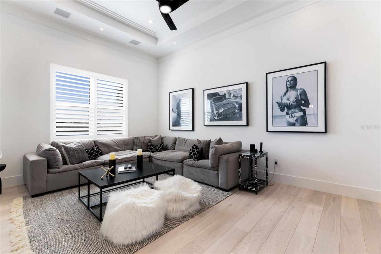 8428 Lindrick Lane, Bradenton, FL 34202 Photo