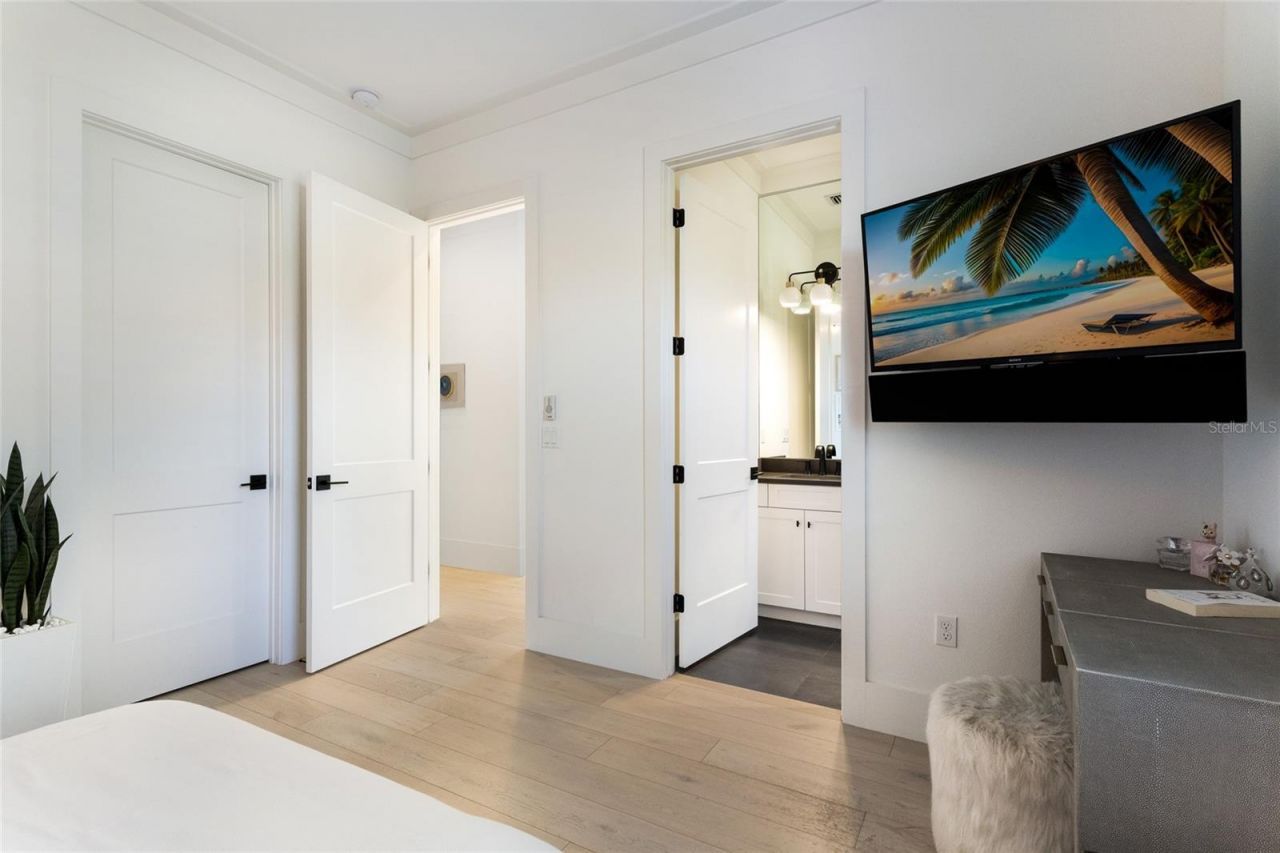 8428 Lindrick Lane, Bradenton, FL 34202 Photo