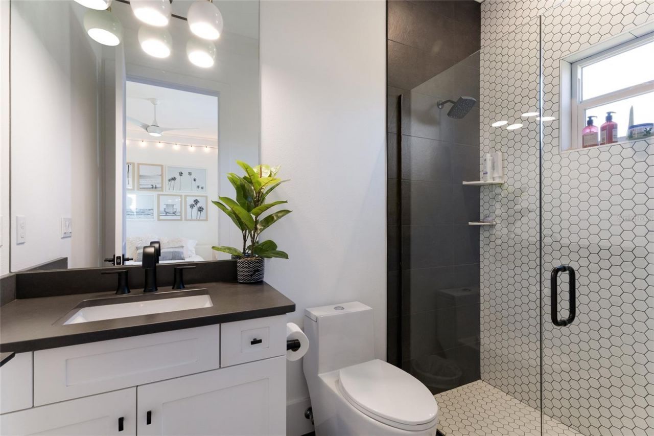 8428 Lindrick Lane, Bradenton, FL 34202 Photo