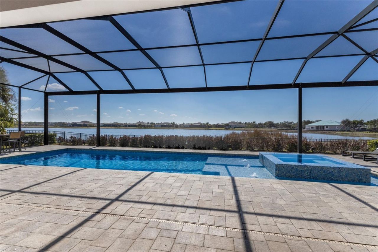 8428 Lindrick Lane, Bradenton, FL 34202 Photo