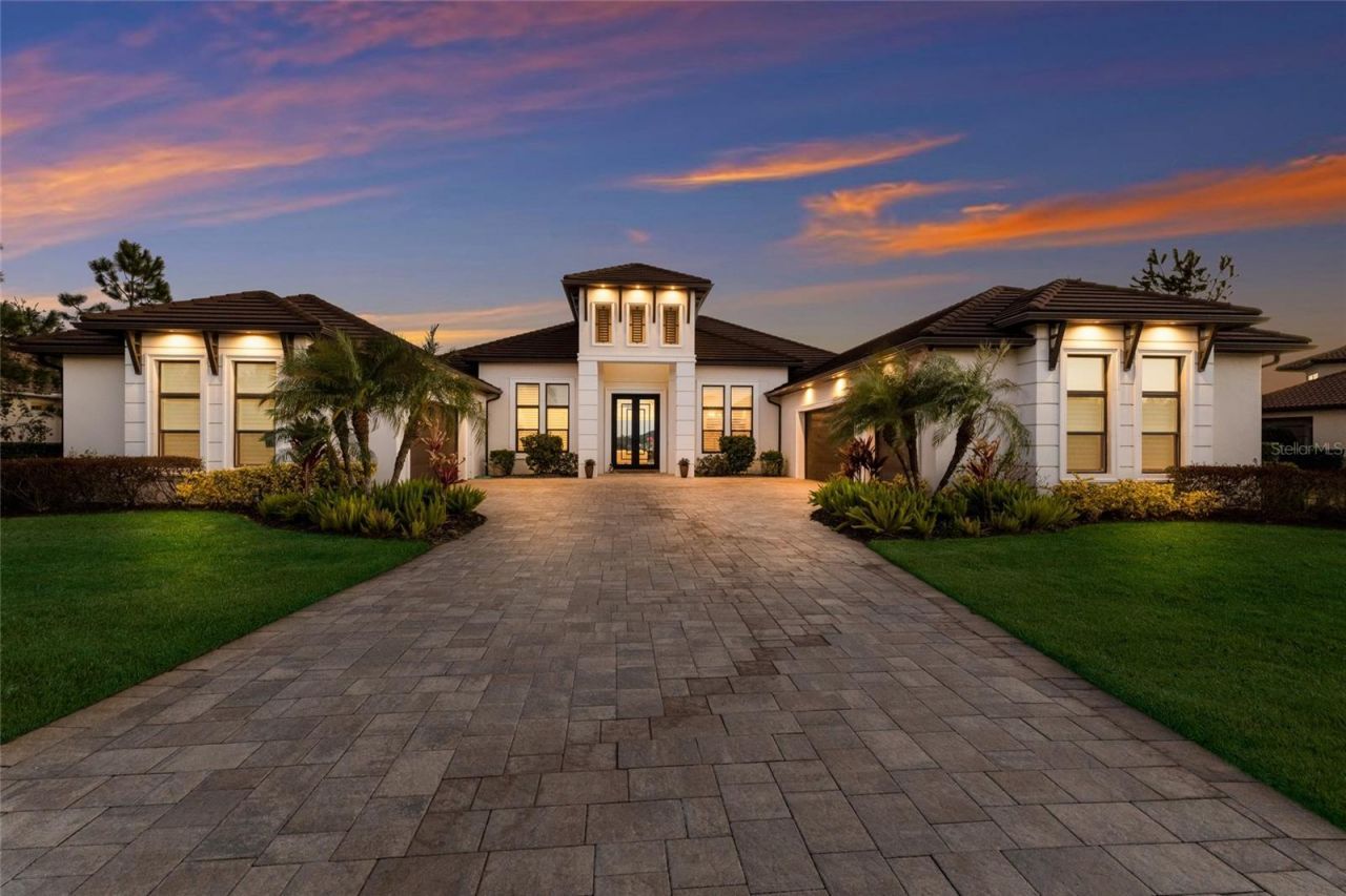 8428 Lindrick Lane, Bradenton, FL 34202 Photo