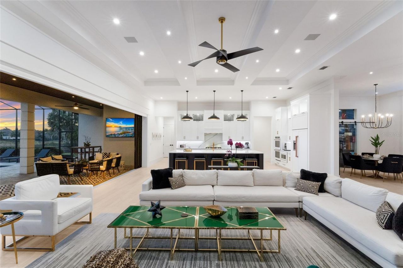 8428 Lindrick Lane, Bradenton, FL 34202 Photo