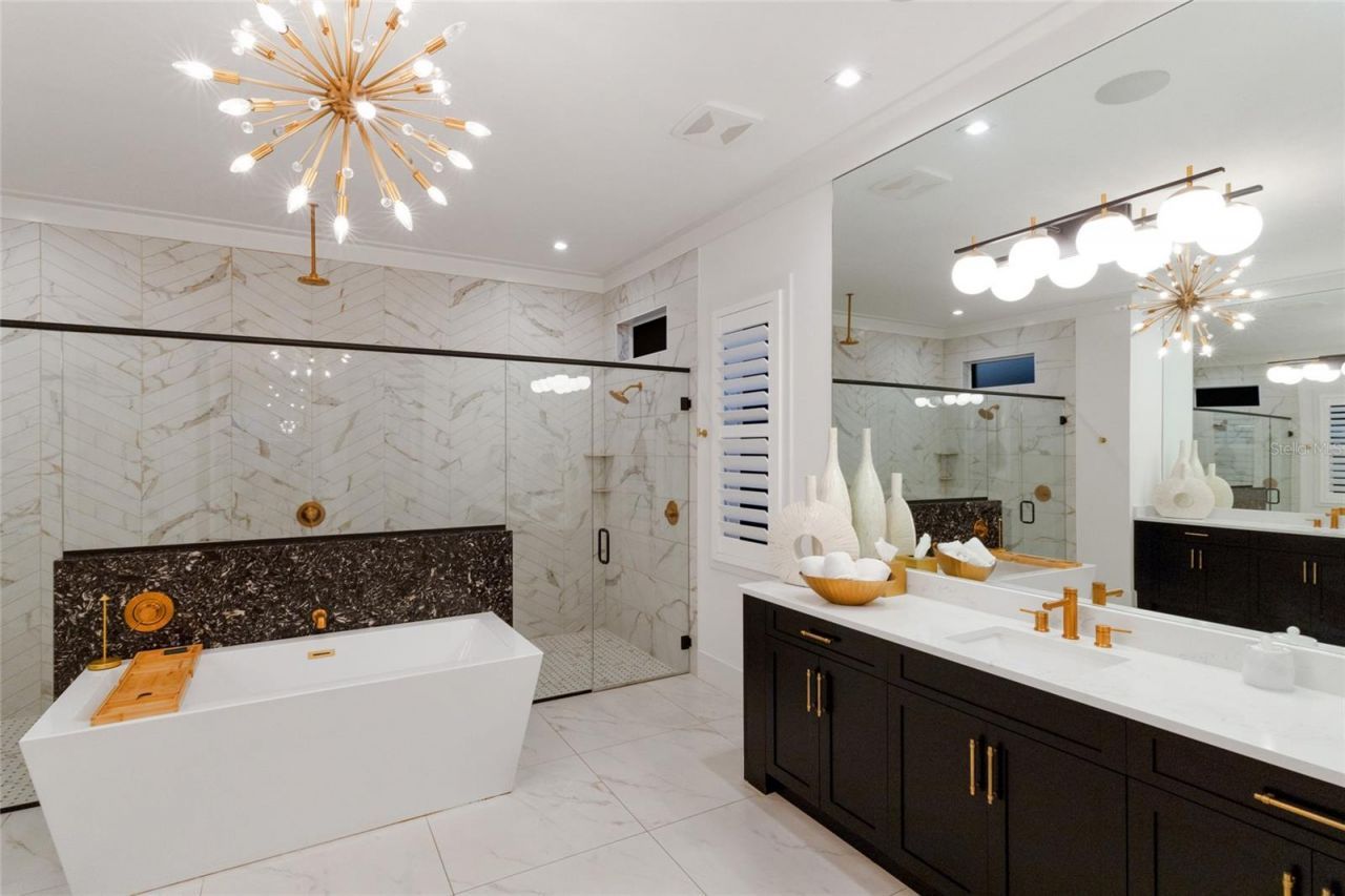 8428 Lindrick Lane, Bradenton, FL 34202 Photo