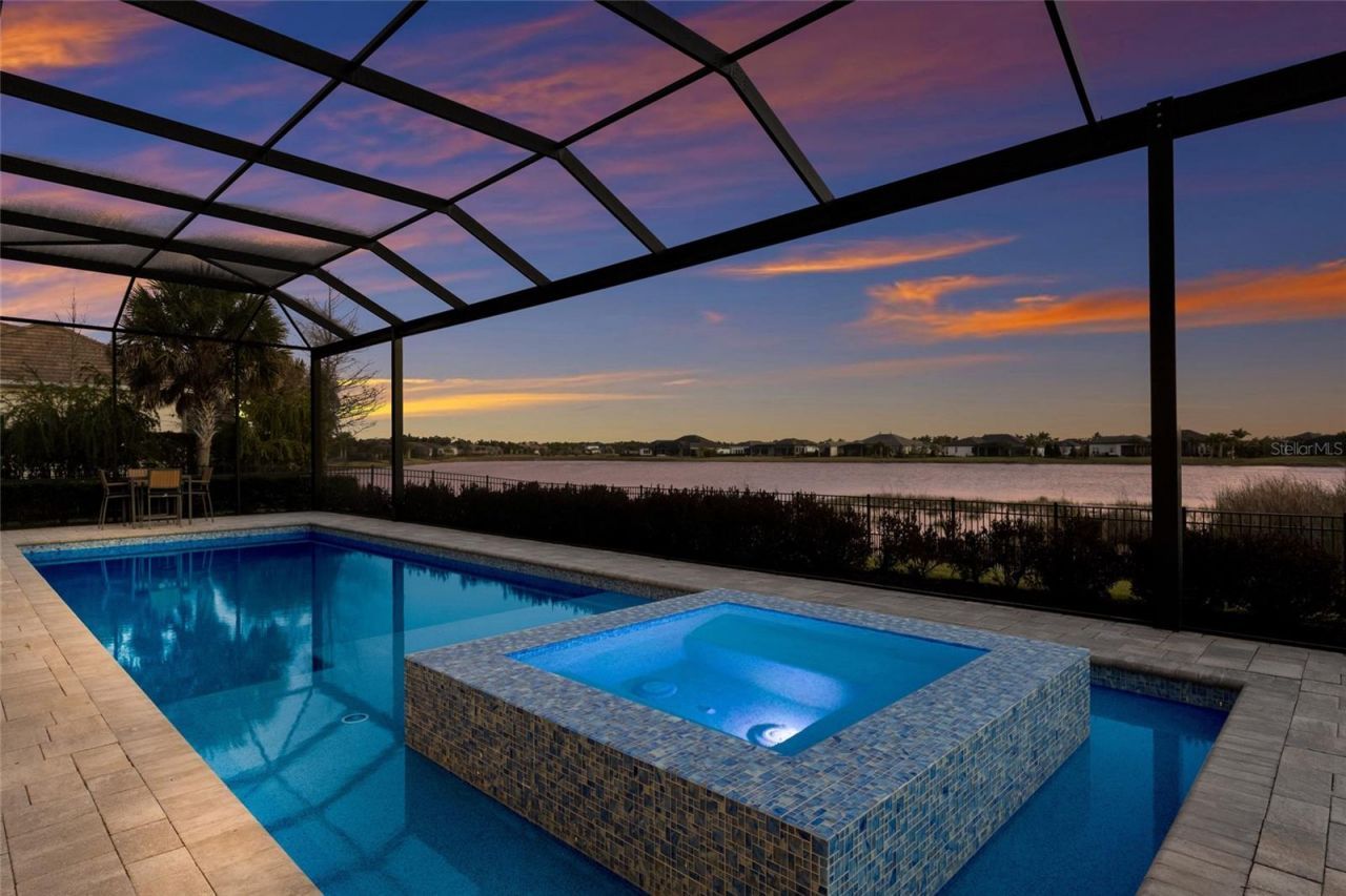 8428 Lindrick Lane, Bradenton, FL 34202 Photo