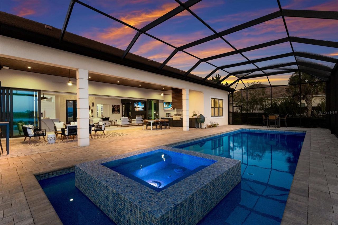 8428 Lindrick Lane, Bradenton, FL 34202 Photo