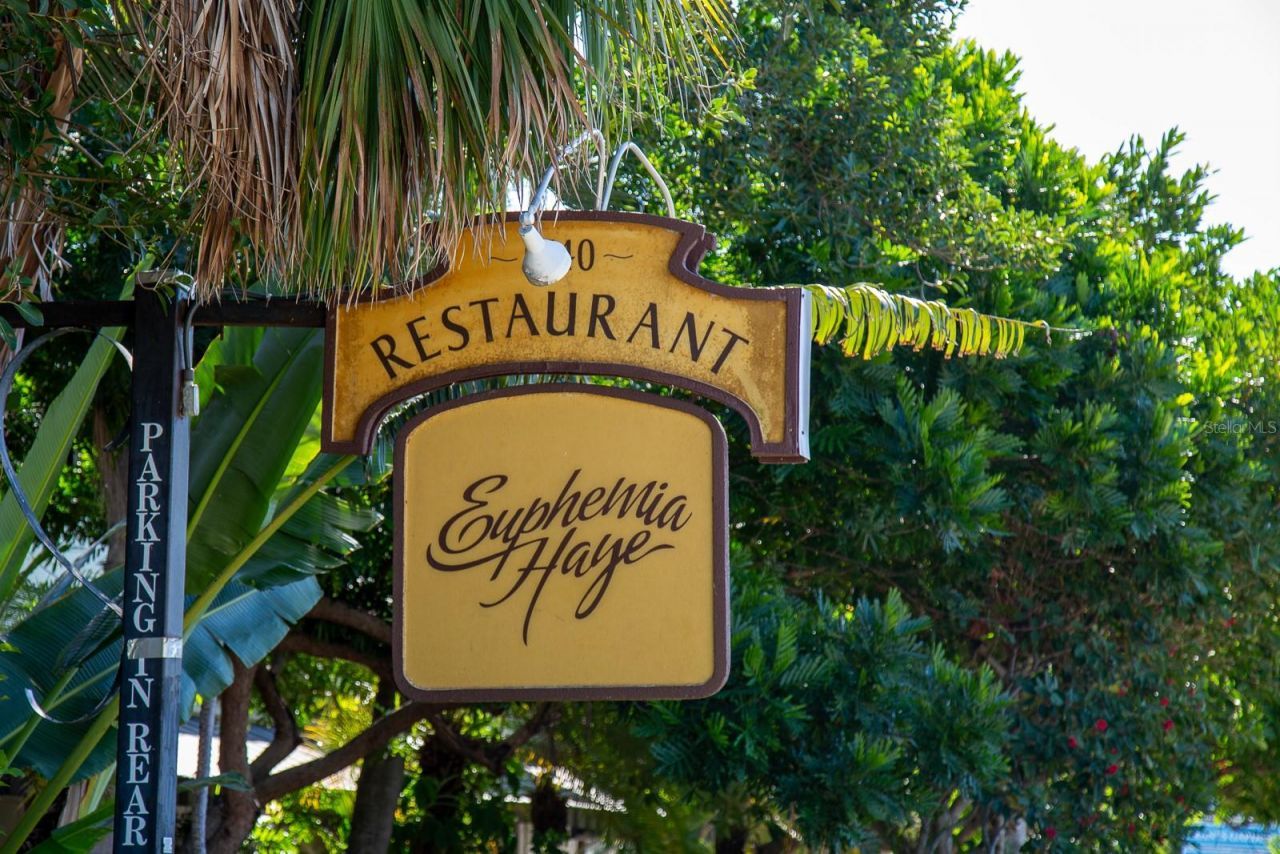 681 Gulf Bay Road , Longboat Key, FL 34228 Photo