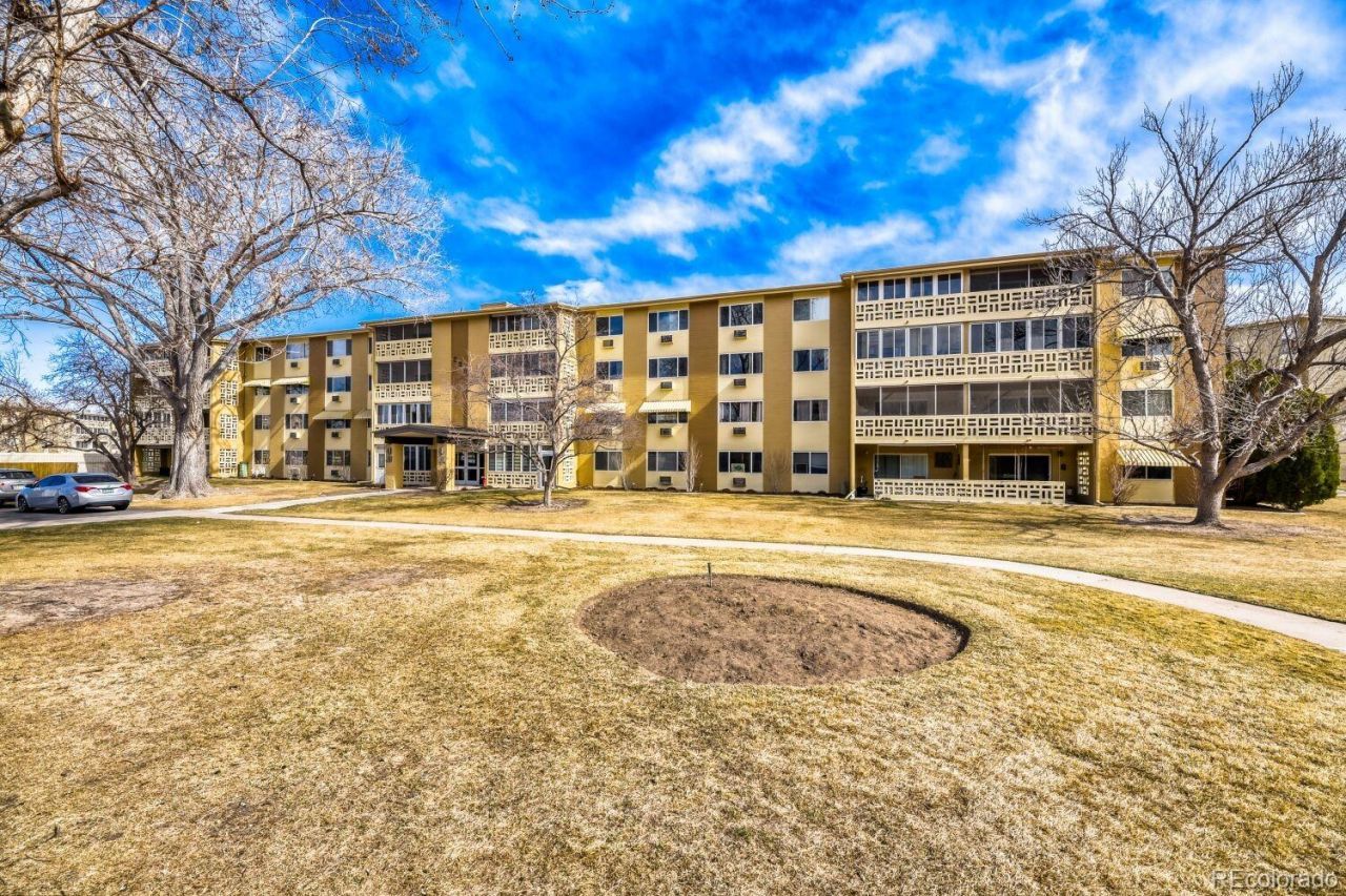 620 S Alton Way, Unit 12A, Denver, CO 80247 Main Photo