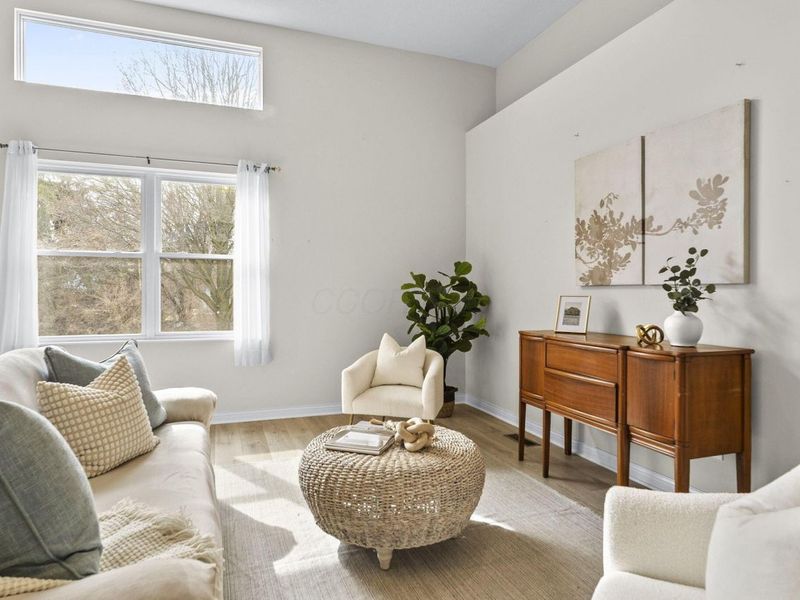 5843 Tully Cross Drive, Galloway, OH 43119 Photo 8