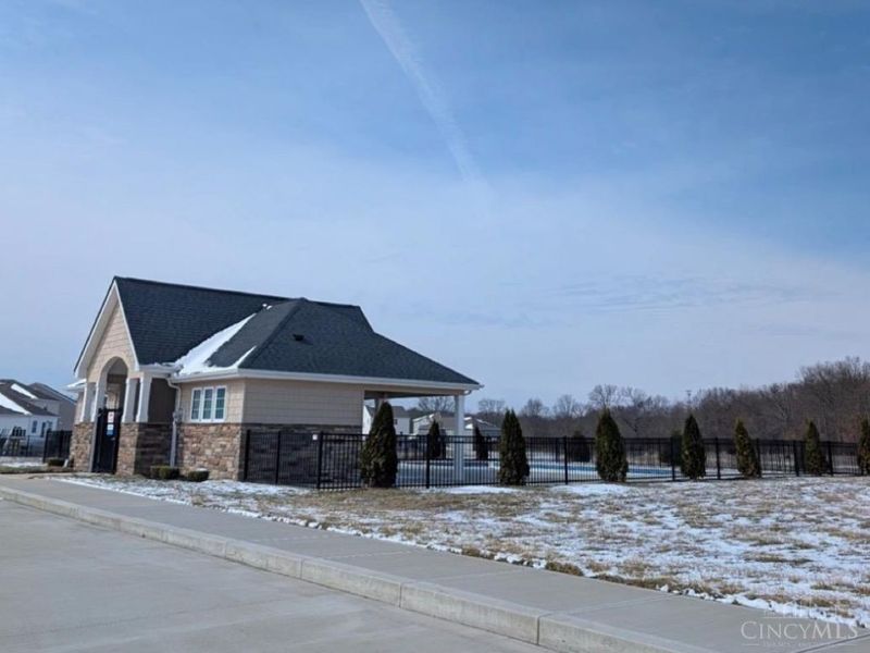 5954 Lakeshore Place, Goshen Twp, OH 45122 Photo 10